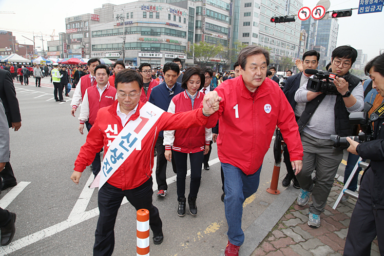 제목 노출 영역입니다 이미지