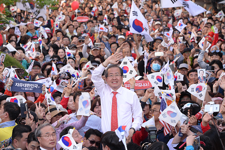 제목 노출 영역입니다 이미지