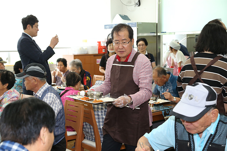 제목 노출 영역입니다 이미지