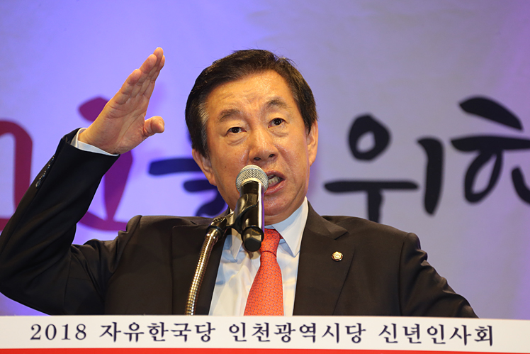 제목 노출 영역입니다 이미지