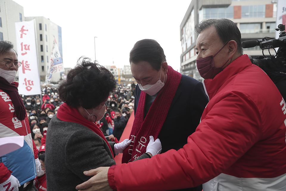 제목 노출 영역입니다 이미지