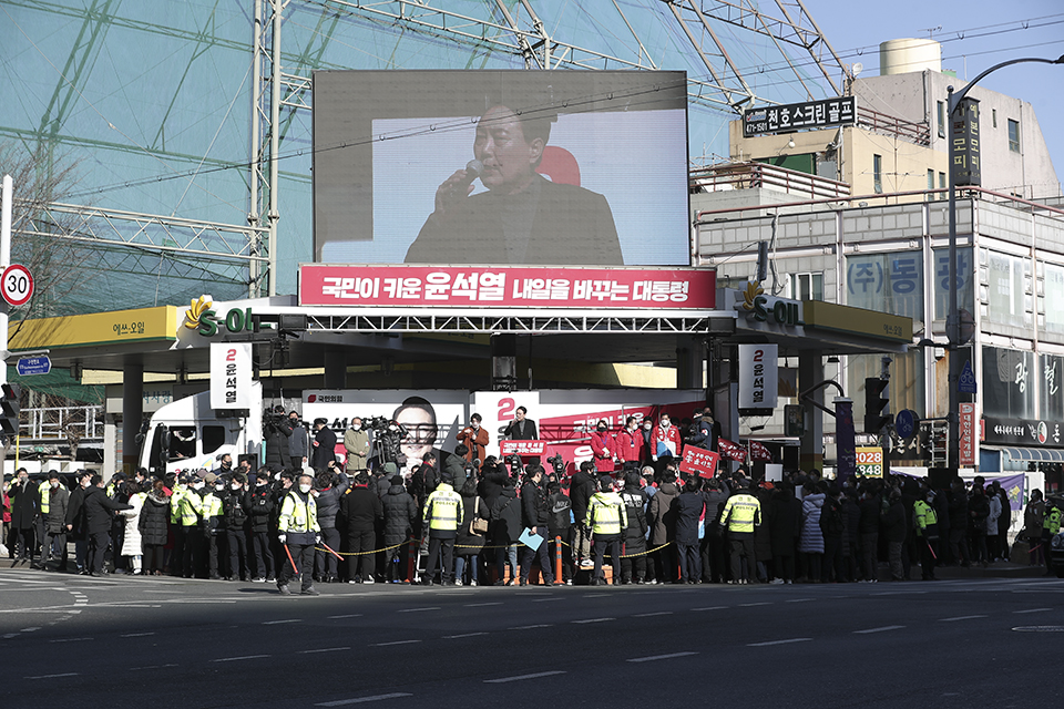 제목 노출 영역입니다 이미지