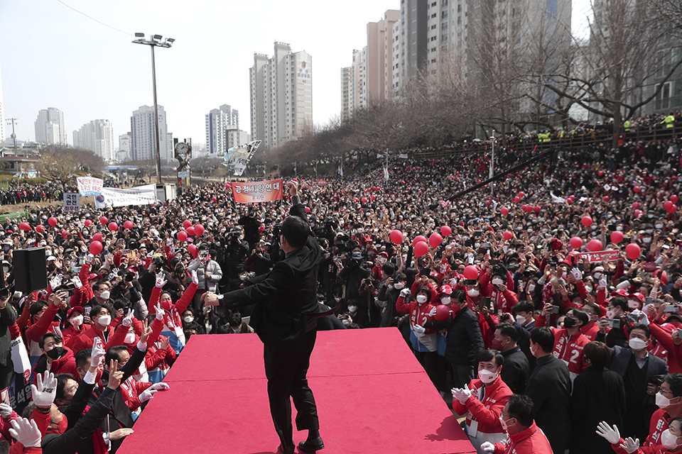 제목 노출 영역입니다 이미지