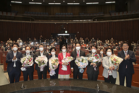 제목 노출 영역입니다 이미지