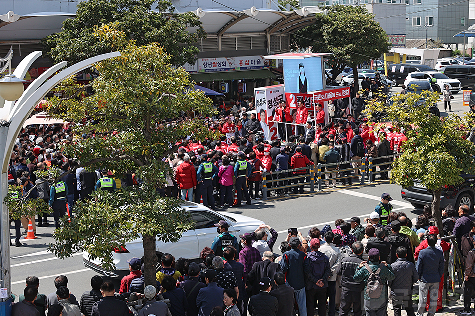 제목 노출 영역입니다 이미지