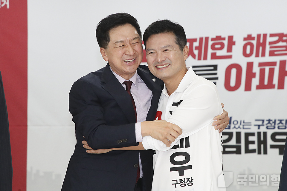 제목 노출 영역입니다 이미지