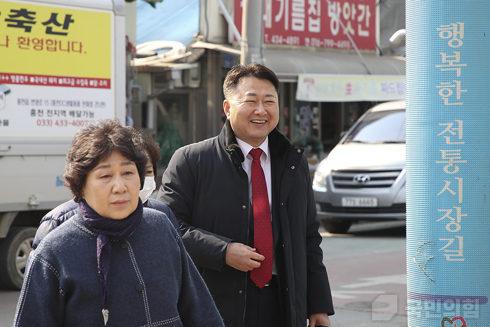 제목 노출 영역입니다 이미지