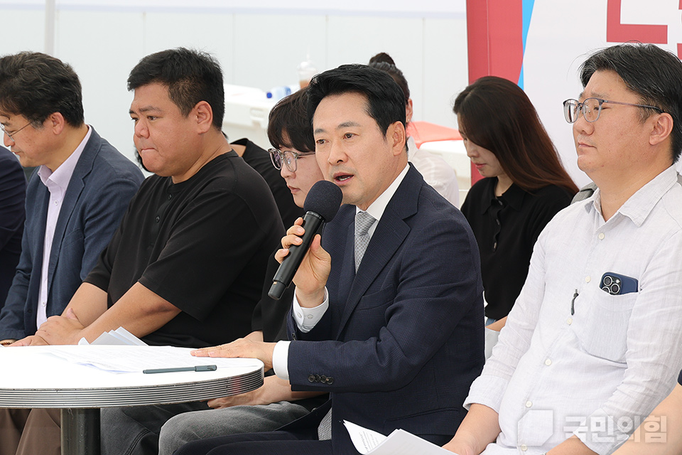 제목 노출 영역입니다 이미지
