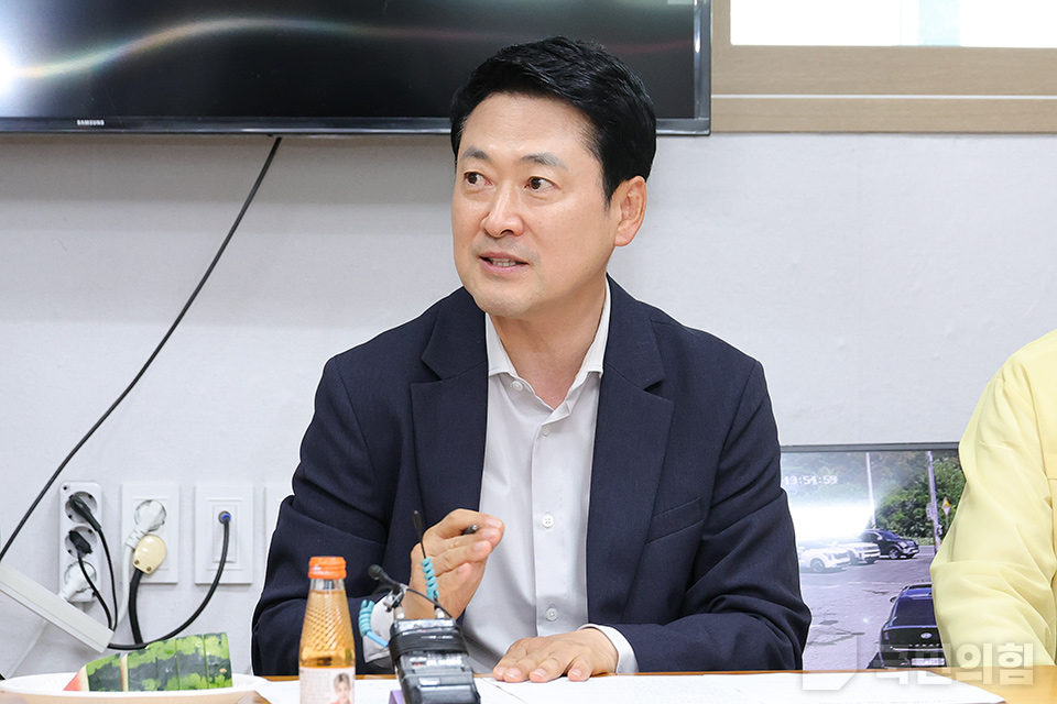제목 노출 영역입니다 이미지