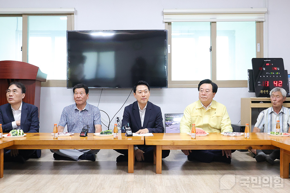 제목 노출 영역입니다 이미지
