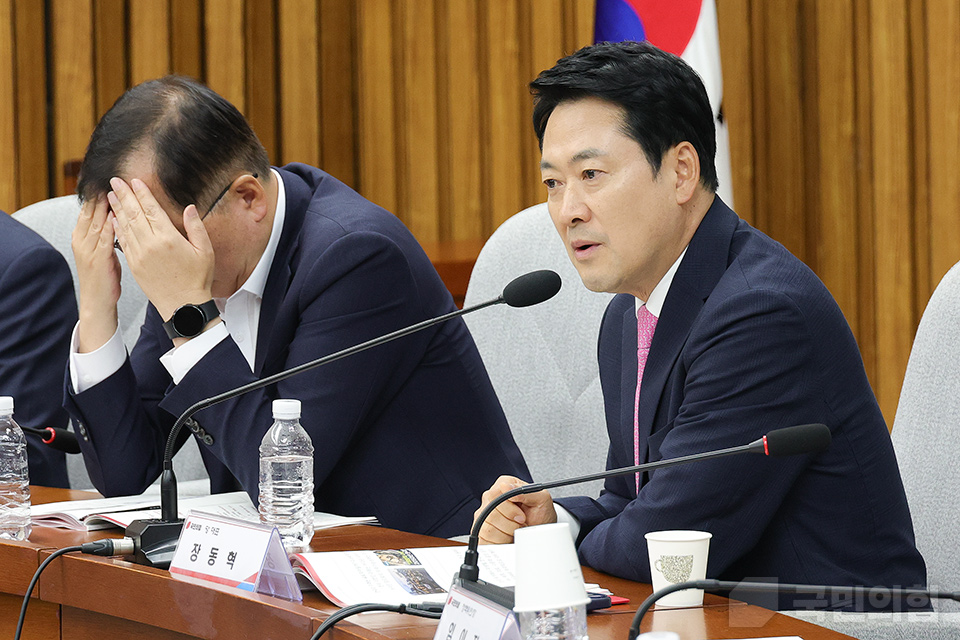 제목 노출 영역입니다 이미지