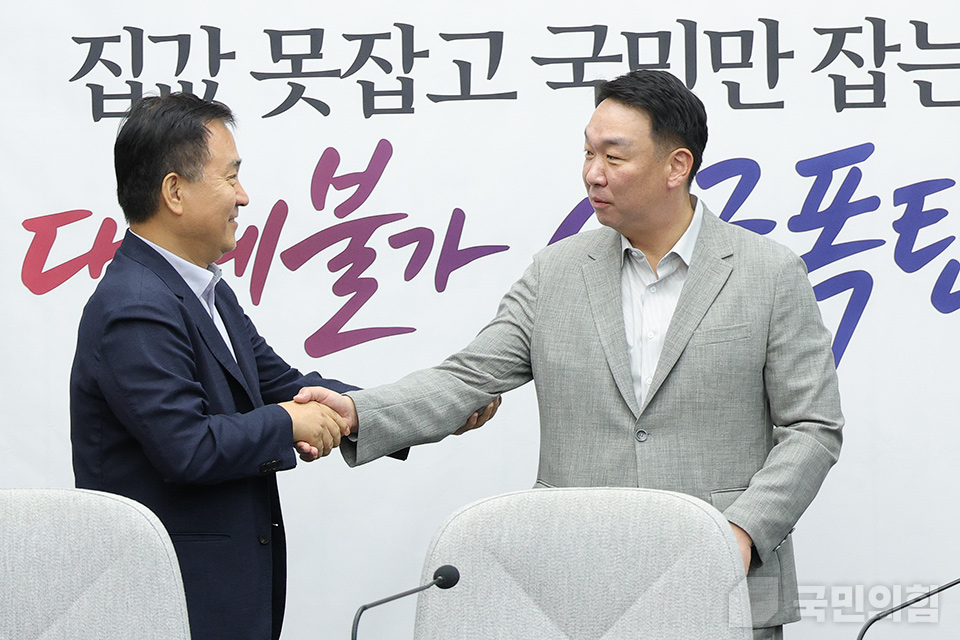 제목 노출 영역입니다 이미지