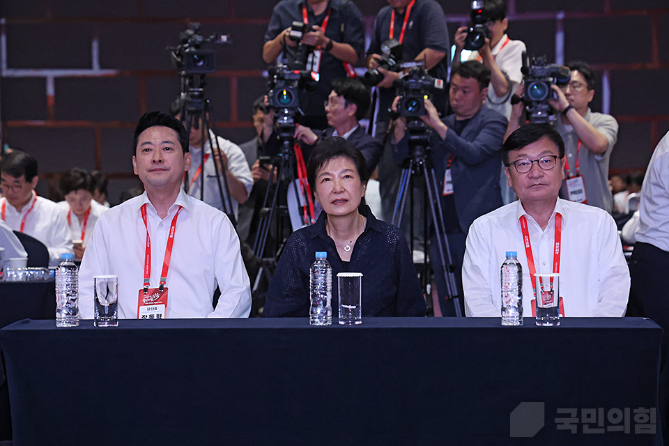 제목 노출 영역입니다 이미지