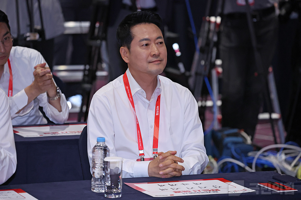 제목 노출 영역입니다 이미지