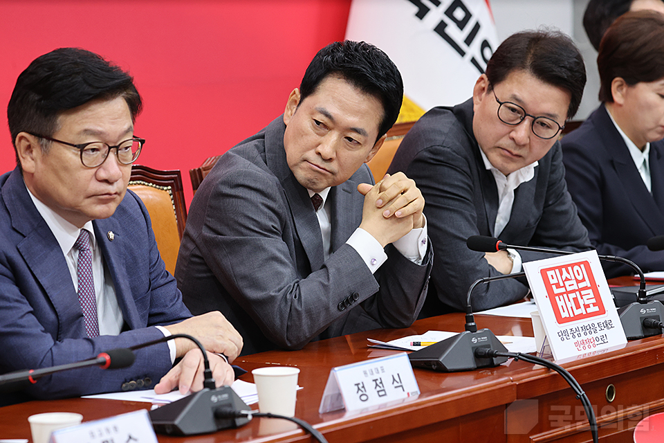 제목 노출 영역입니다 이미지