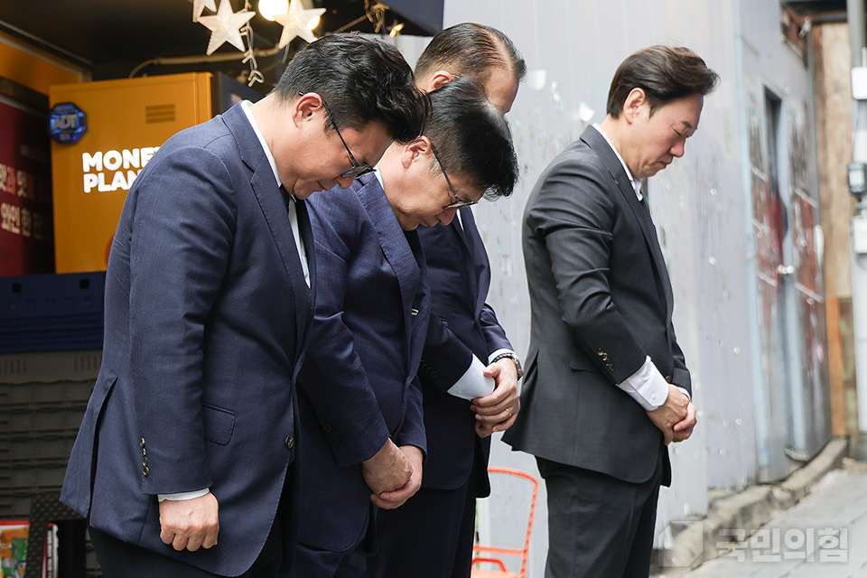 제목 노출 영역입니다 이미지