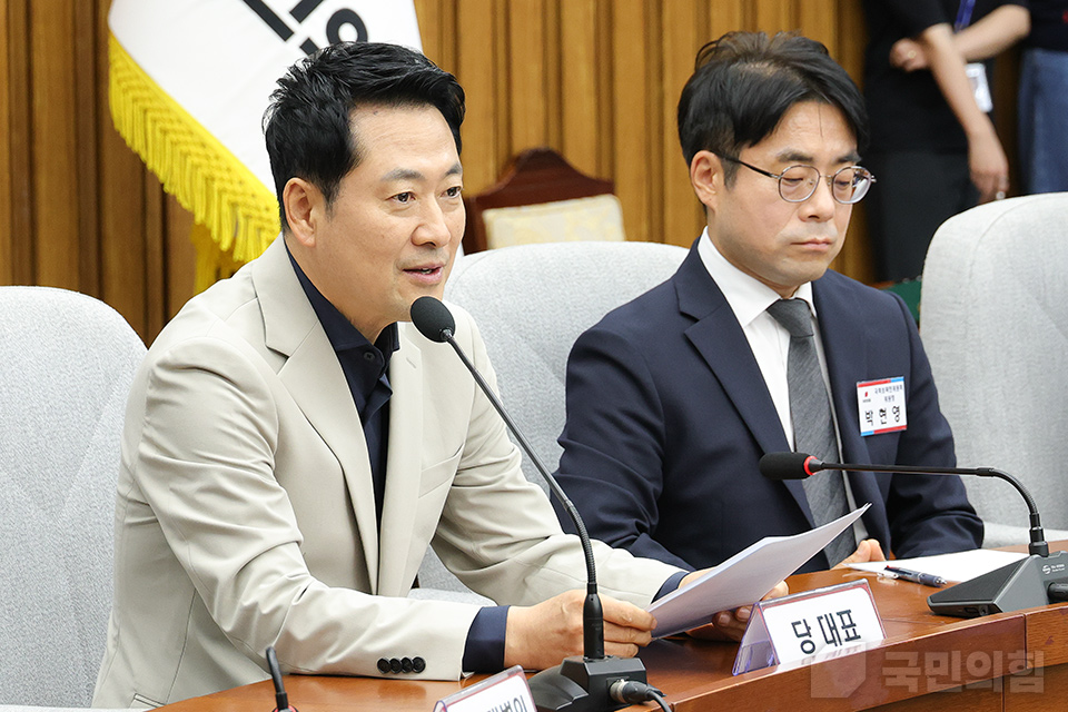 제목 노출 영역입니다 이미지